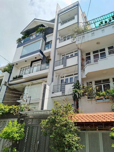 Toà nhà VP hẻm xe hơi đường 3 tháng 2 (7 tầng; 3,6mx17,5m). Giá 13 tỷ
