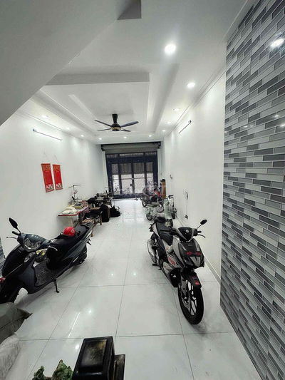 ✅ NHÀ ĐẸP MỚI [ 4 x17}3 lâu + ST ( 5PN,4WC) Đường Gò Xoài ✅