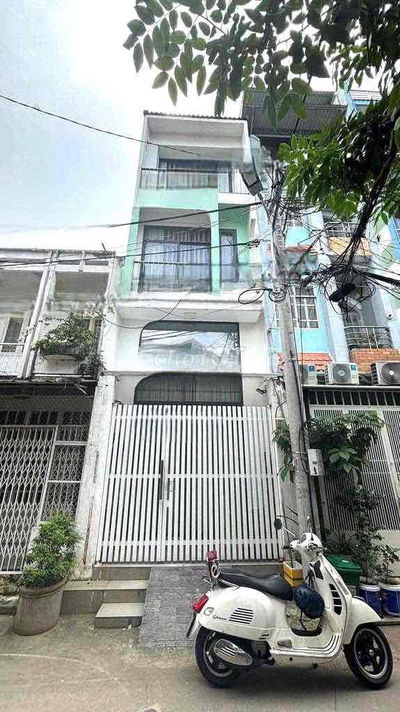 NHÀ 5 TẦNG HẺM XE HƠI LỚN ĐƯỜNG LẠC LONG QUÂN Q11