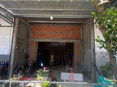 CHÍNH CHỦ BÁN NHÀ VÌ CẦN TIỀN GẤP NHÀ VỊ TRÍ KDC ĐẸP