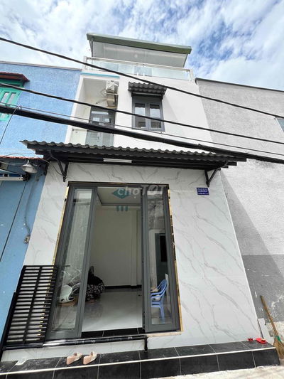 NHÀ CHO THUÊ NGUYÊN CĂN F16 Q8