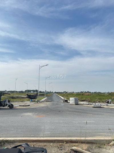 BÁN ĐẤT FULL THỔ CƯ GẦN TTTM CÁC KCN LỚN TÂN ĐÔ LAND ĐƯỜNG VVK NỐI DÀI