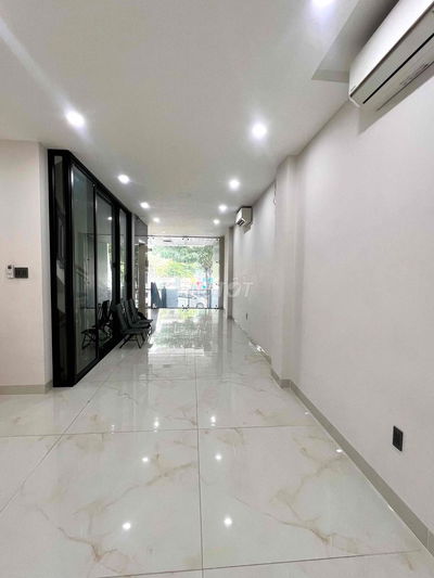 Cho thuê nhà nguyên căn / văn phòng – MT Lê Hữu Kiều, vị trí kinh doan