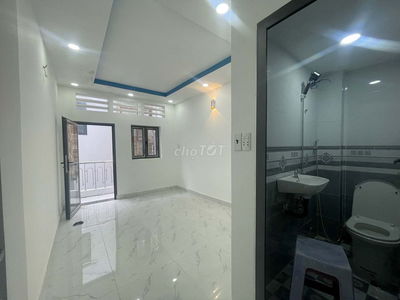 Bán nhà đường Lâm Văn Bền, Q7, 45m2, 2PN3WC, giá 3.7 tỷ
