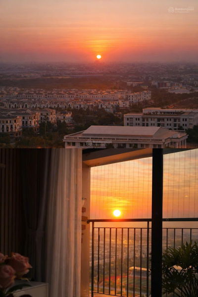 Chính chủ cần bán căn hộ đập thông 110m2 full đồ đẹp tại Vinhomes OCP Gia Lâm