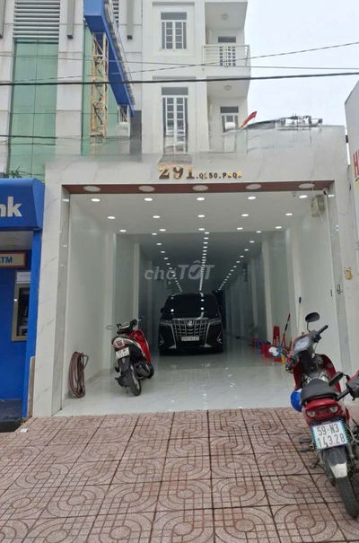 Cho thuê nhà mặt tiền QL 50, 4 tầng thang máy,đủ đk PCCC cho mọi ngành