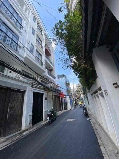 💥CHDV 8 TẦNG - 14 PHÒNG FULL NỘI THẤT - DT 100TR - HXH 5M - 90 M2