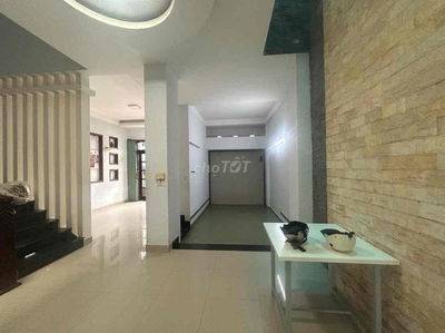 Nhà Đẹp 350m2 5PN Giá Tốt Gần Metro - Võ Nguyên Giáp - XLHN - Thủ Đức