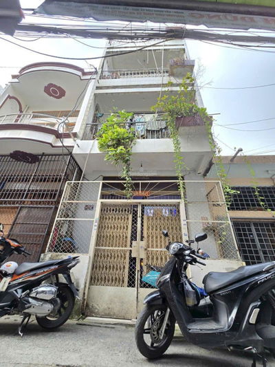 BÁN NHÀ 5 TẦNG HẬU GIANG P5 QUẬN 6..3 PHÒNG NGỦ LỚN 3WC SÂN THƯỢNG GIÁ 5 TỶ650 GẦN CẦU HẬU GIANG