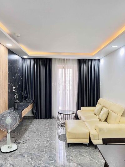 Căn hộ Full Nội Thất Cao Cấp Mặt Tiền Bến Vân Đồn - Sát Vách Q1