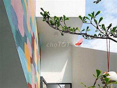 VIÊN NGỌC GIỮA TRUNG TÂM Q10–39M–5 TẦNG–TẠP CHÍ NHÀ ĐẸP VINH DANH