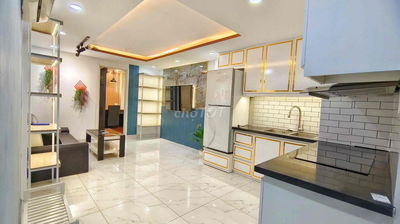 ❤️CĂN HỘ 1PN RIÊNG BAN CÔNG❤️HỒ BƠI - THANG MÁY❤️NGAY NGUYỄN VĂN TRỖI