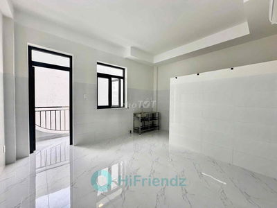 CHO THUÊ STUDIO BAN CÔNG CỬA SỔ TRỜI SIÊU THOÁNG MỚI XÂY FULL NỘI THÂT