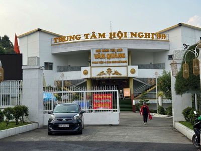 BÁN LÔ ĐẤT MẶT TIỀN MAN THIỆN – GIỮA 2 HỌC VIỆN LỚN  – GIÁ 10,5 TỶ