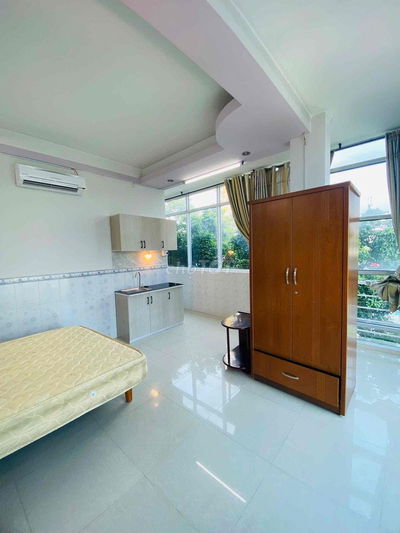 PHÒNG BAN CÔNG - CỬA SỔ THOÁNG NGAY BẾN XE QUẬN 8, QL50