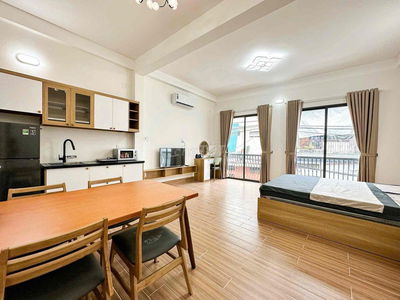 ✨ STUDIO BAN CÔNG SIÊU RỘNG FULL NỘI THẤT NGAY DƯƠNG QUẢNG HÀM ✨