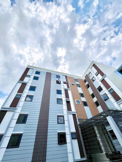Căn hộ Y HÌNH RỘNG 30m2 - MỚI 100% Siêu thoáng ngay Tên Lửa nối dài