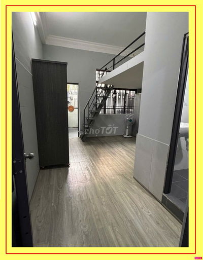 Phòng mặt tiền ĐẶNG THUỲ TRÂM, có GÁC, BAN CÔNG