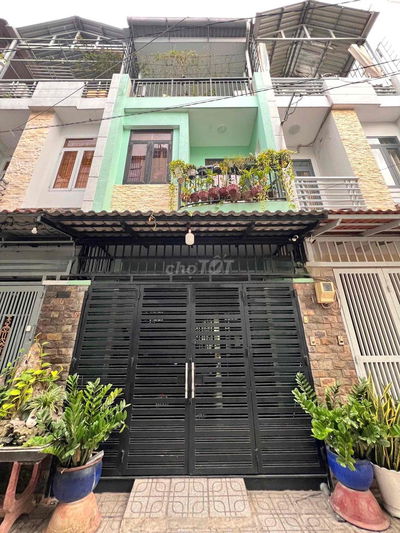 [3.8m x 17m] - Giáp Âu Cơ, nhà KIÊN CỐ, khu An Ninh, Yên Tĩnh