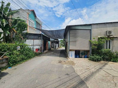 Nhà cấp 4 gần trung tâm Y Tế, chợ Dĩ An 1 và BigC Go