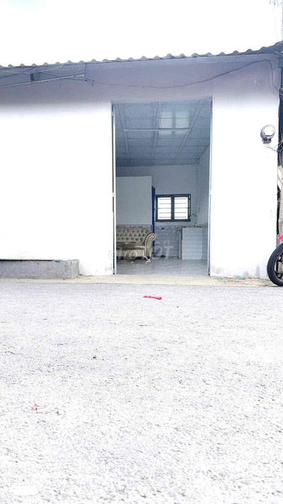 Mặt tiền đừơng nhựa 6m - 490 triệu