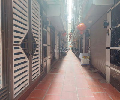 CỔ NHUẾ -NHÀ ĐẸP Ở LUÔN – KHU VỰC NHIỀU TIỆN ÍCH- GIÁ CHỈ 6,x TỶ.