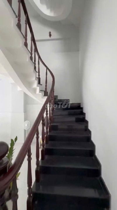 BÁN NHÀ 2 MẶT TIỀN ĐƯỜNG NGUYỄN THÁI BÌNH – QUẬN TÂN BÌNH