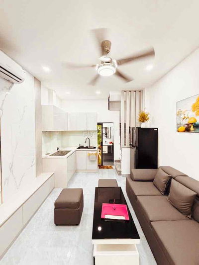 Bán nhà 4 tầng BTCT gần Phan Xích Long full nội thất - nhỉnh 5.x tỷ TL