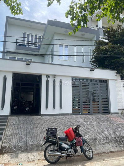 Cho thuê nhà Biệt thự (9x20m), KDC Bình Hưng, Bình Chánh.