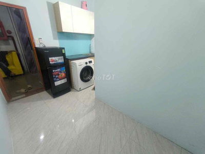 CHO THUÊ PHÒNG GIÁ RẺ - THANG MÁY NGAY PHAN XÍCH LONG,PHAN ĐĂNG LƯU