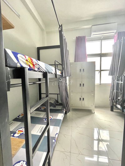 Ở ghép Phòng 4 người chỉ từ 1,3tr Bao Trọn Gói ngay KCNC - Lê Văn Việt