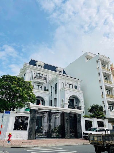 TÒA NHÀ 6 TẦNG VIP MT ĐỘC LẬP - HIẾM - NỘI THẤT CAO CẤP + THANG MÁY