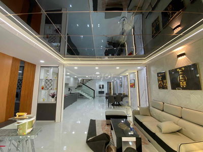 NHÀ ĐẸP 2 TẦNG DT KHỦNG 5.3x19m HXH SÁT CẦU THAM LƯƠNG KHU PHÂN LÔ