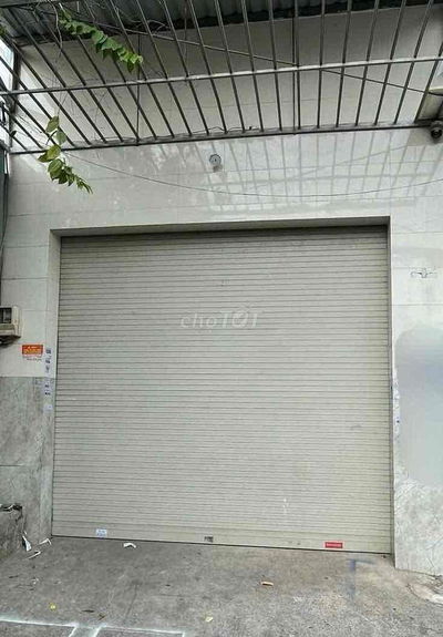 NHÀ CẤP 4 NGAY TRUNG TÂM Q12 THUẬN TIỆN ĐI LẠI