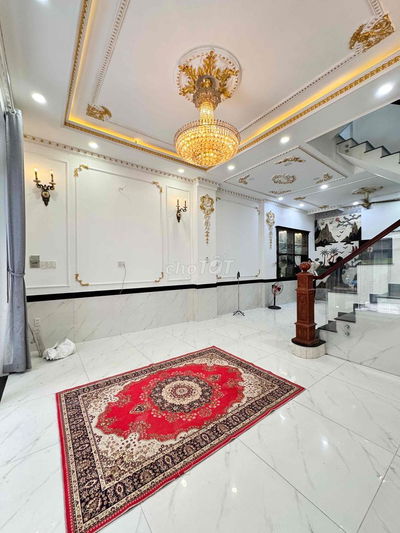 NHÀ 3 TẦNG ĐẸP Ở NGAY HẺM XE HƠI  - P. LINH ĐÔNG - 61M2