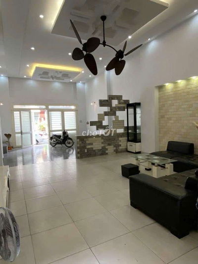 Nhà 1 Trệt 3 Lầu 5PN 7x22m Mặt Tiền Đường Số Lý Phục Man