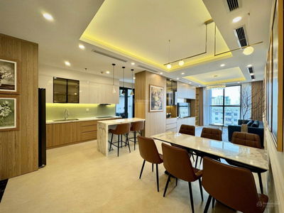 Chính chủ bán Chung cư The Diamond Residence. 104m2, 3 ngủ 2wc, đủ đồ đẹp. Giá 14 tỷ. 0917 748 ***
