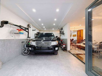 Bán nhà phố hiện đại F1-Q8, giáp Q1, 4 tầng, 96m2 (8×12), giá 18 tỷ