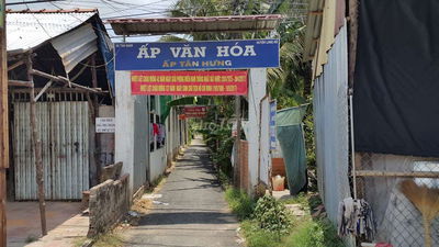 Giá chỉ 550tr, SHR, đất nền 2 mặt tiền, 5,5x20m, ấp Tân Hưng, Tân Hạnh