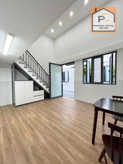 PHÒNG TRỌ CAO CẤP CỰC RỘNG HẺM LT 3-4 NGUYỄN VĂN CỪ NỐI DÀI