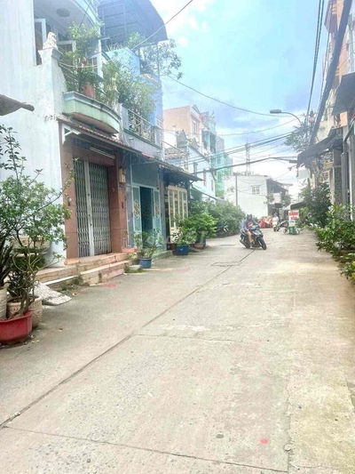 NHÀ 4 TẦNG- HẺM 6M- LÊ CƠ, VÕ VĂN KIỆT- 4x17M- KHU DÂN TRÍ-GIÁ 6.6 TỶ.