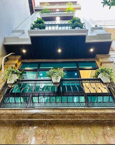 Cực hiếm! Nhà đẹp Xuân La, 6 tầng Thang máy,Ô tô đỗ cổng, Giá đầu tư