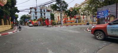 Quận Hoàng Mai, phường Thanh Trì, nhà 2 tầng 26m2 đất sổ đỏ