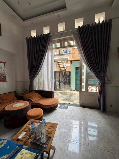 chính chủ bán nhà Phan Huy Ích, hẻm HXH, dt 45m2, 3pn, sân thượng, 4Wc