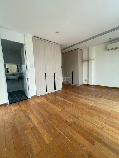 NHÀ GÓC 2MT Ô TÔ PHAN VĂN TRỊ, 6.5X10 ,3 TẦNG, HOÀN CÔNG ĐỦ,GIÁ 8 TỶ