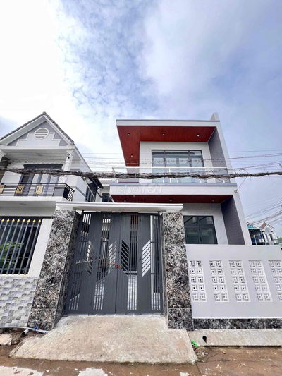 BIỆT THỰ MINI MỚI XÂY XONG CẦN TIỀN BÁN LỖ 200 TRIỆU