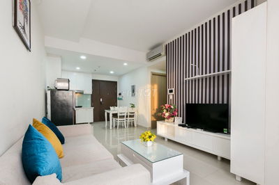 Bán căn hộ Saigonland, 3PN, 2wc ban công, nội thất, căn góc, sổ hồng