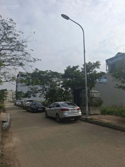 Duy nhất lô 100m tái định cư Bình Yên, cách ĐHFPT chỉ 2p, tỉnh lộ 420 chỉ 100m, khai thác cho thuê