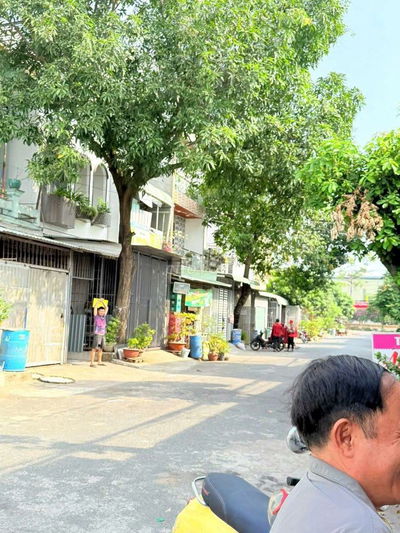 💥💥💥BÁN CĂN NHÀ LẦU TRỆT VÀ DẪY TRỌ PHÍA SAU