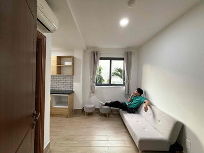 CĂN HỘ 1 PHÒNG NGỦ, STUDIO GẦN lotte Quận 7, Cửa sổ trời, Thang máy